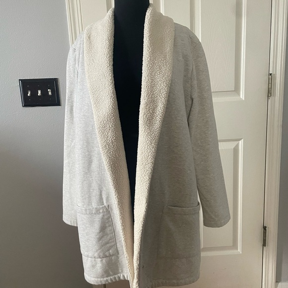 Women Eddie Bauer Snow Lodge Faux Shearling Lined Wrap Jacket Size L - Picture 2 of 6